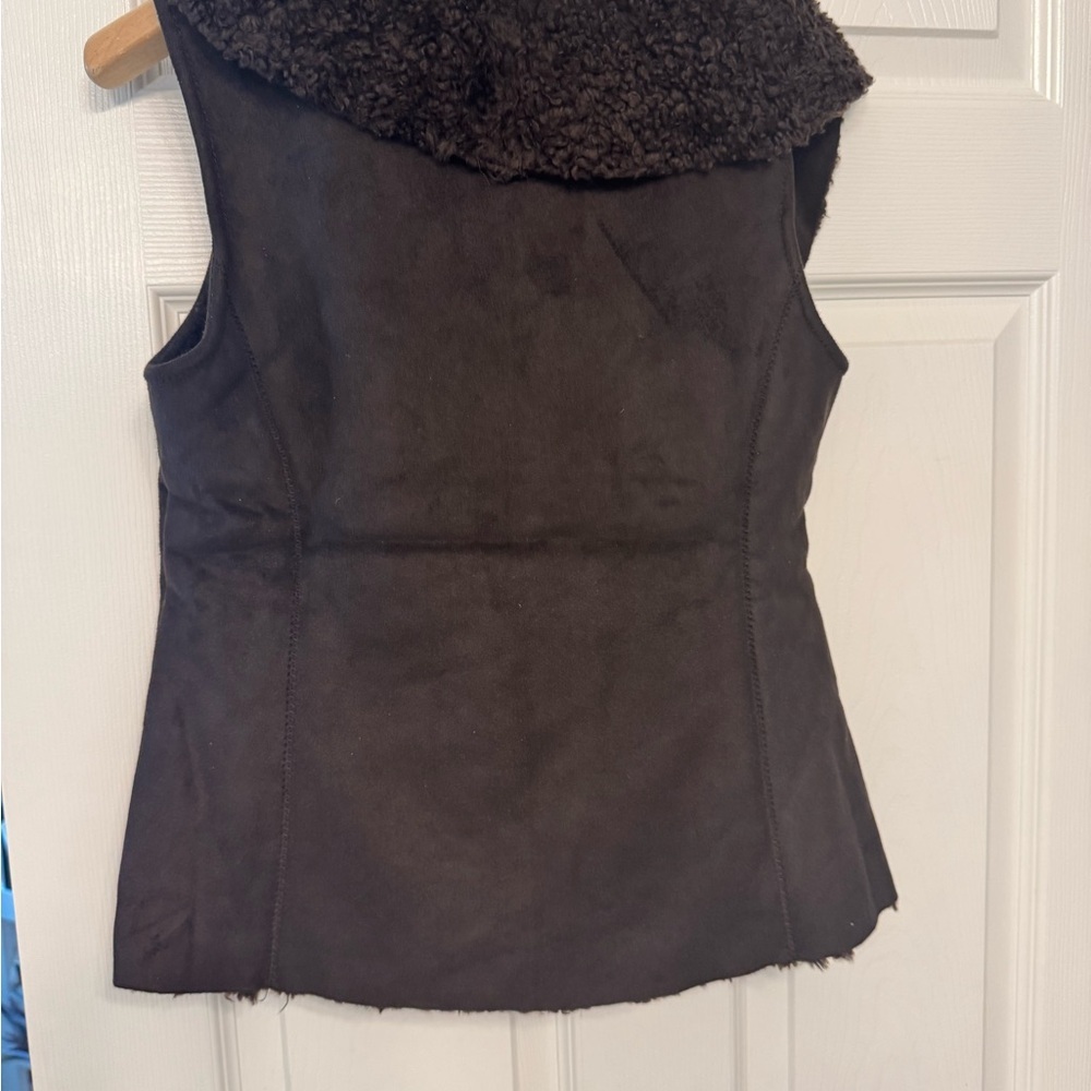 Talbots Dark Brown Shearling Vest - Picture 5 of 8